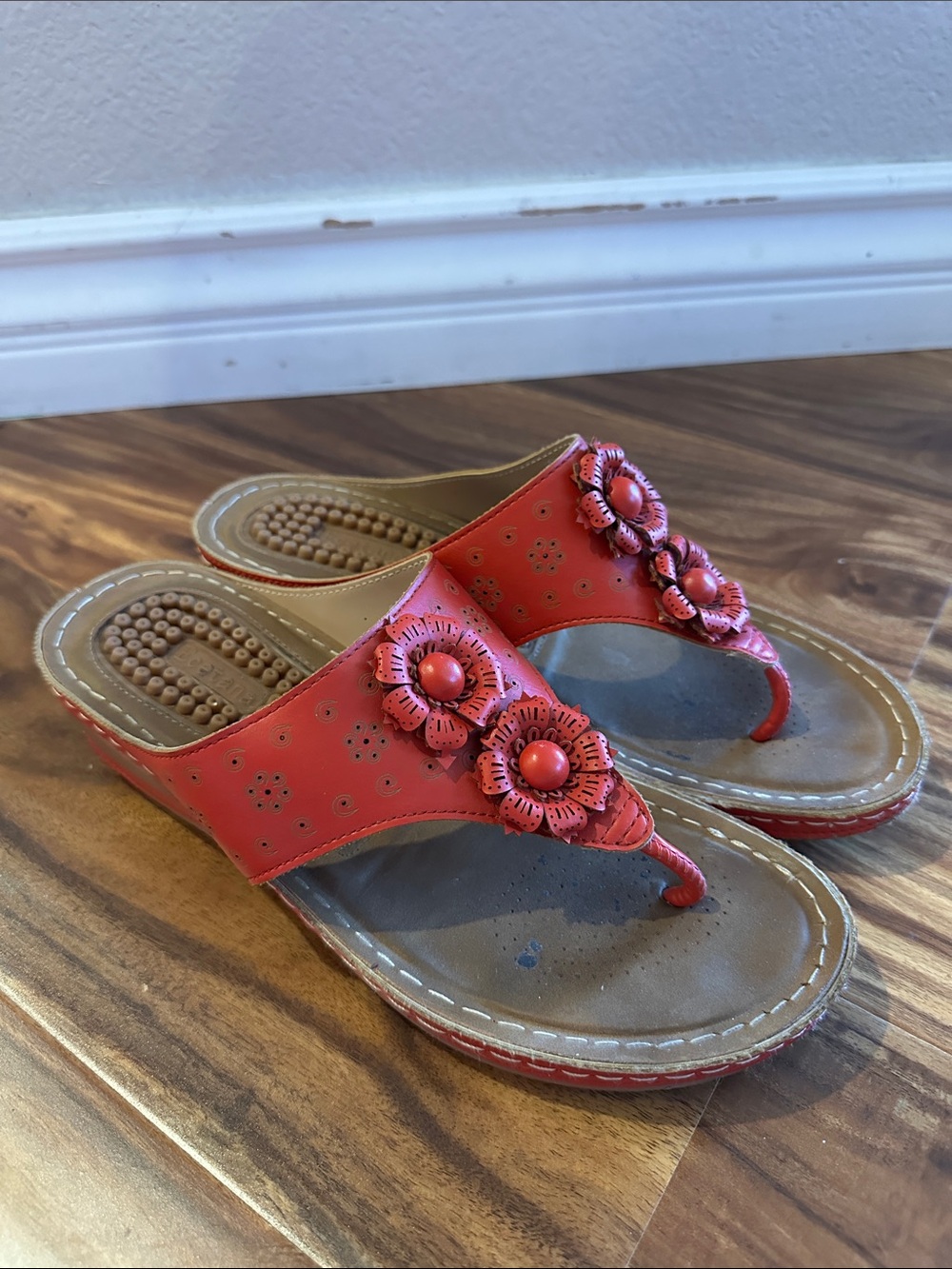 Ecetana Red Flower Leather Sandals Flip Flops Comfortable 9